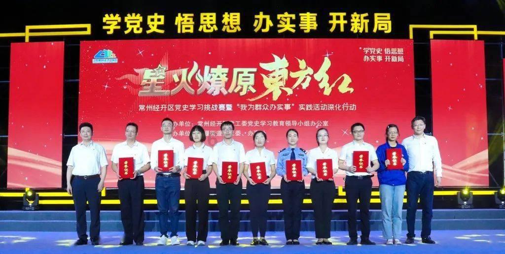 李商隐一首含蓄的爱情诗,全诗28个字翻译过来就是:我想你了